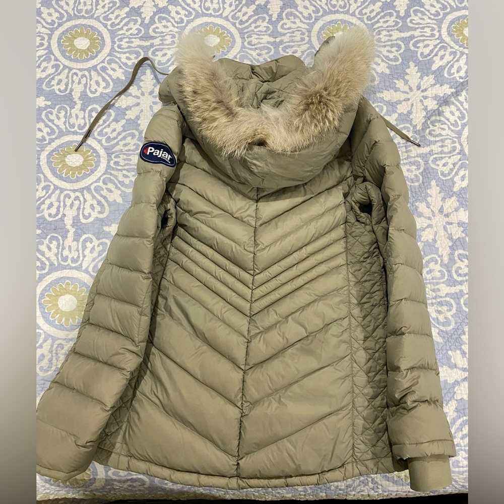 Pajar Canada Down Winter Jacket Size Large Women’s with Detachable Fur Hood